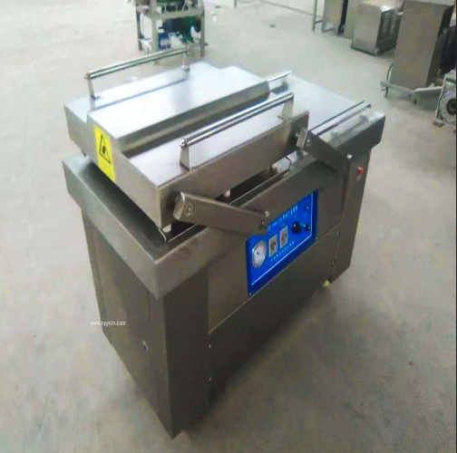 Corn flake vacuum packaging machine 微信图片_20250419141947.png