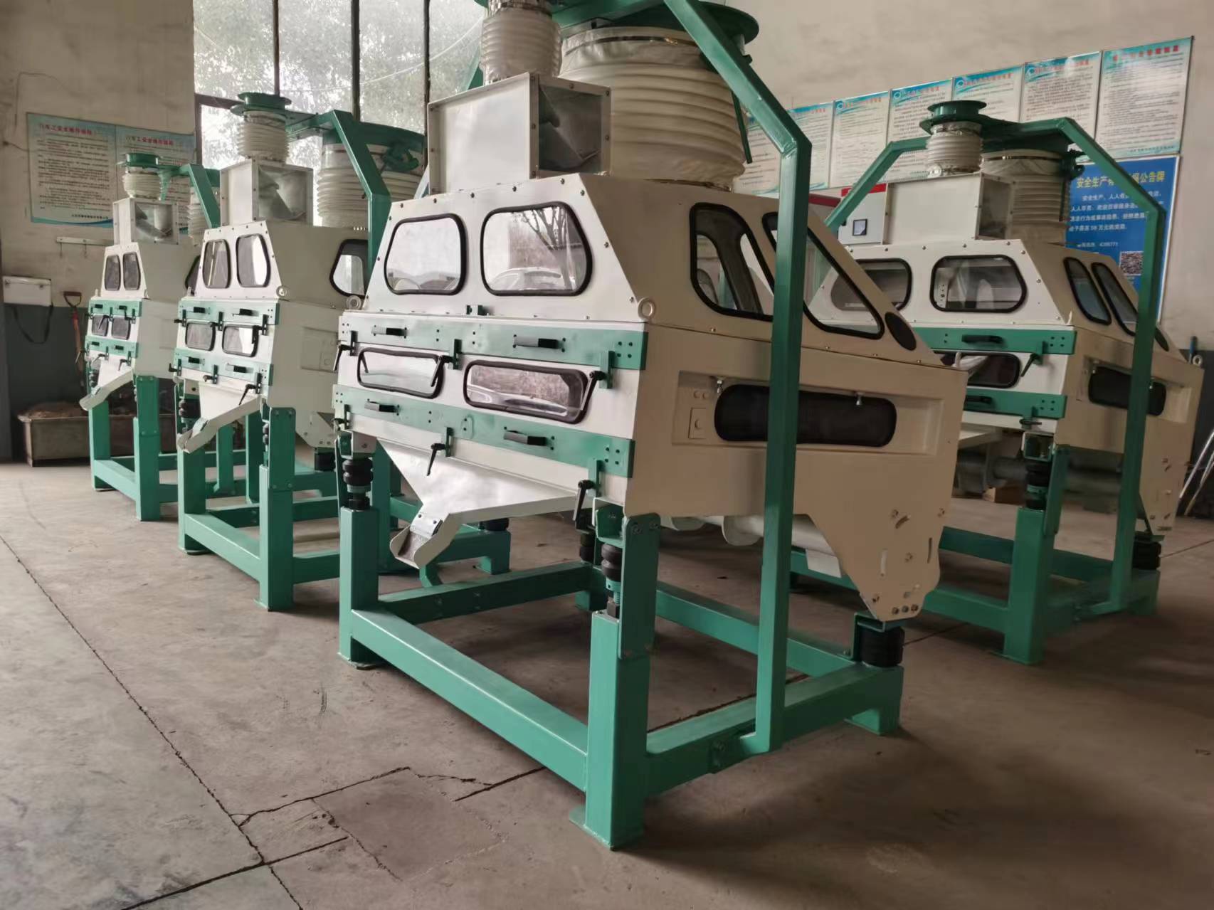 Corn flakes manufacturing equipment