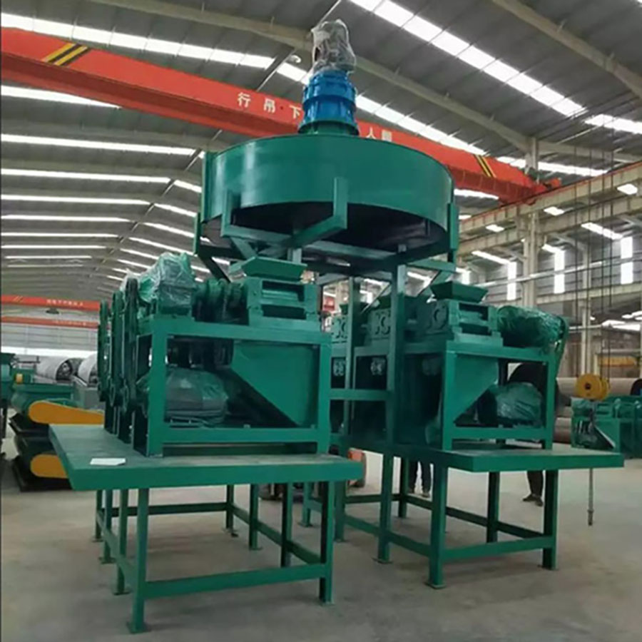 Автоматический двухвалковый экструзионный гранулятор 3.jpg