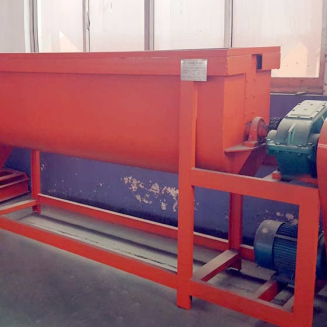 خلاط مستمر أوتوماتيكي بعمود واحد