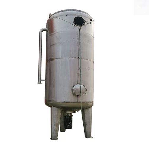 Самовсасывающий ферментационный бак для органических удобрений