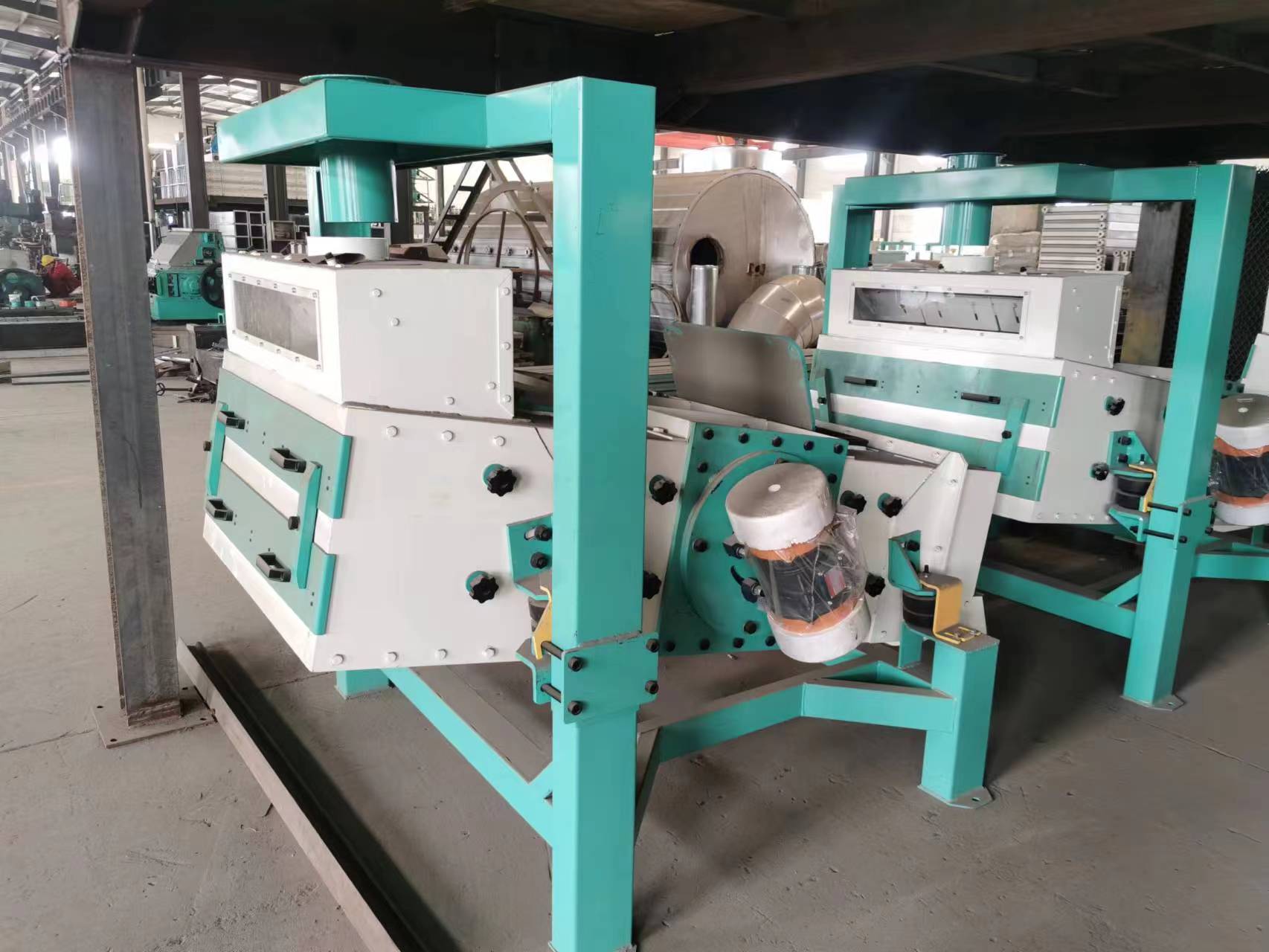 Corn flakes manufacturing equipment