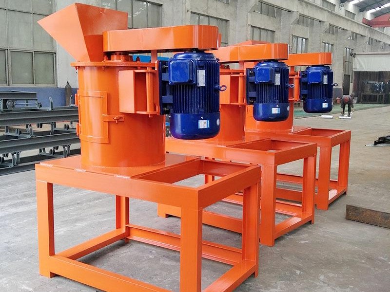 1732171978360273.jpg 新型立式粉碎机2.jpg