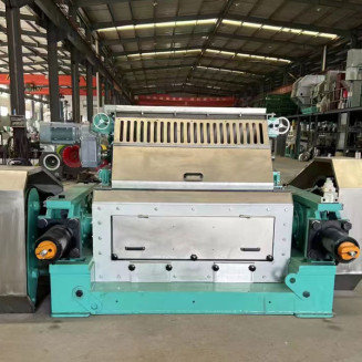 Corn flake forming equipment