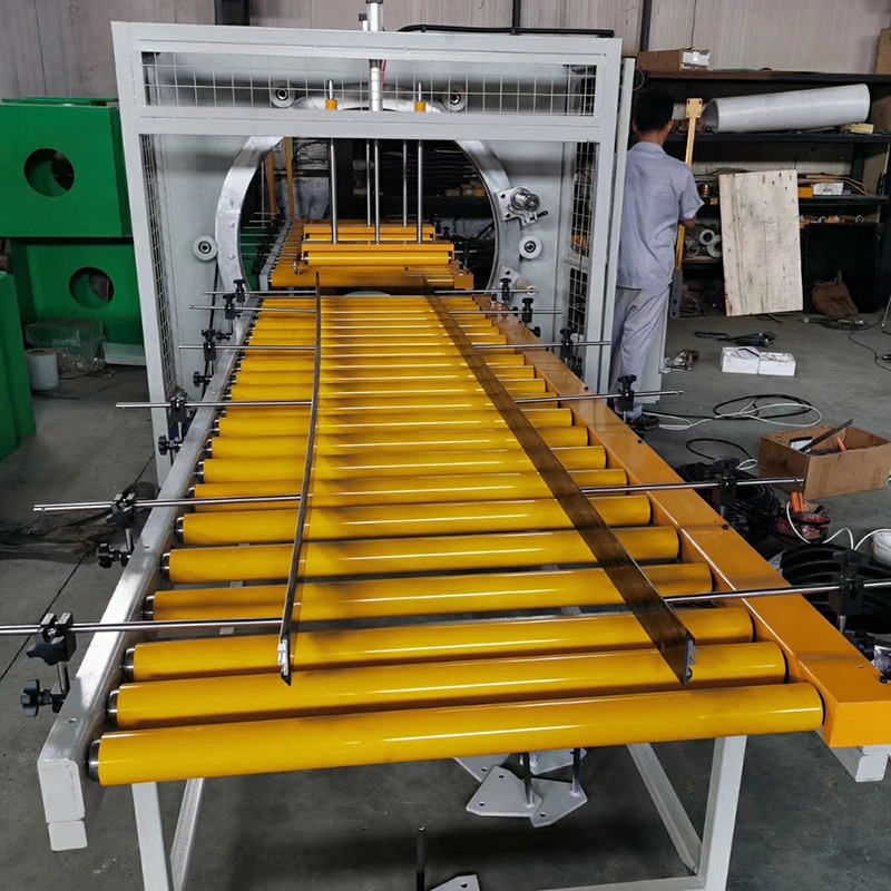 Горизонтальная упаковочная машина для удобрений