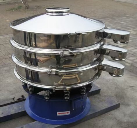 Вибрационная просеивающая машина для неорганических удобрений