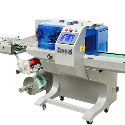 Fully automatic pillow packaging machine