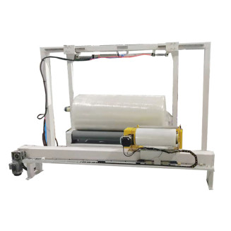 Horizontal cylindrical wrapping machine