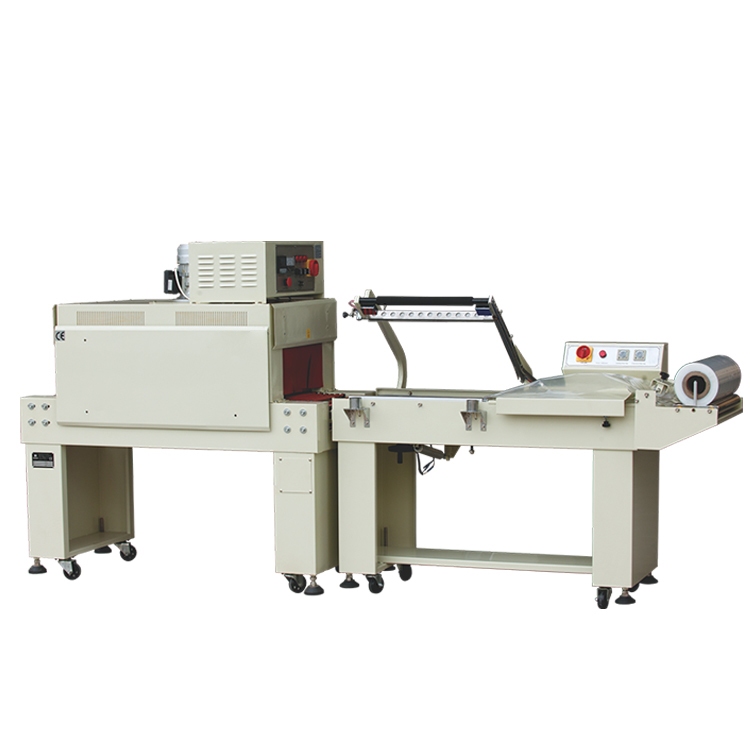 Fully automatic heat shrink packaging machine