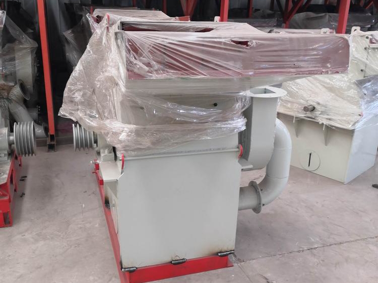 1736837132440487.jpg 秸秆粉碎机2.jpg