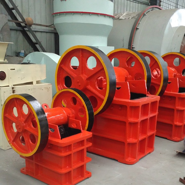 Щековая дробилка