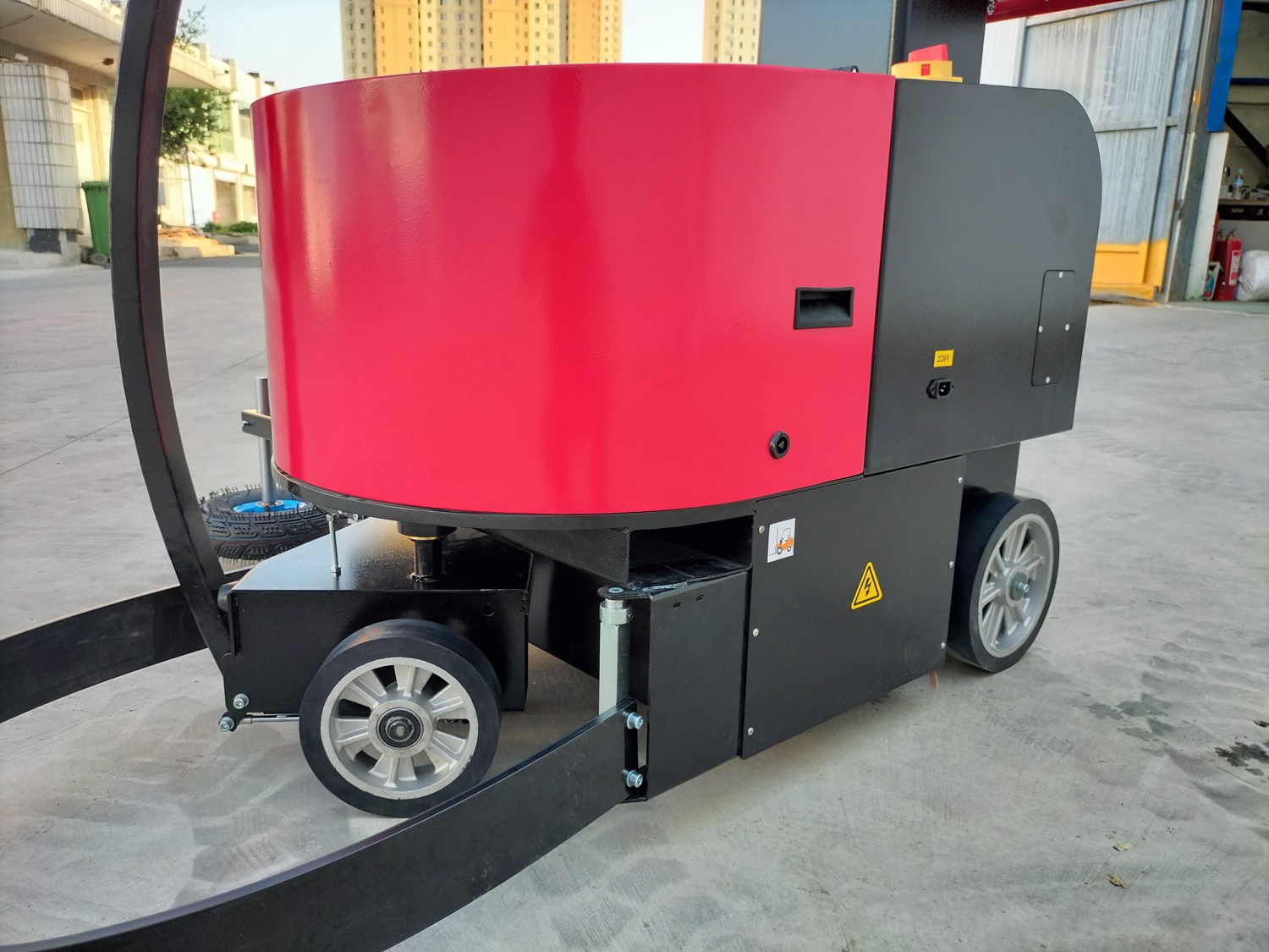 ماكينة تغليف ذاتية الحركة أوتوماتيكية بالكامل