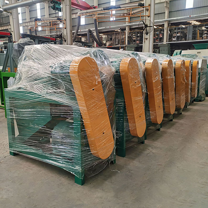 Двухвалковый экструзионный гранулятор для сложных удобрений 88888.jpg