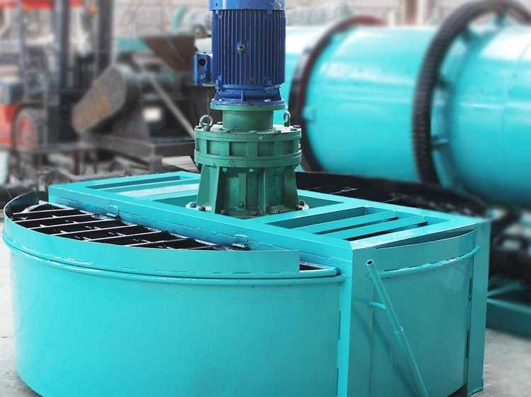 معدات خلط الأسمدة العضوية