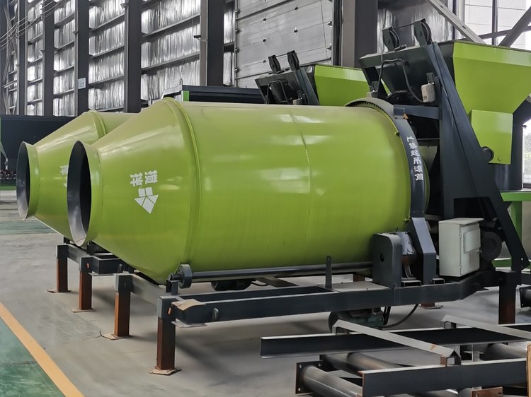 Organic fertilizer mixing equipment