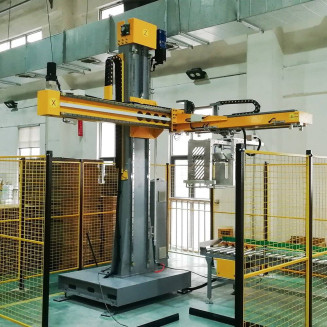 Pallet depalletizing machine