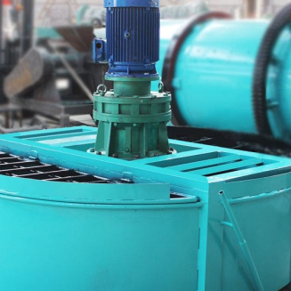 Mélangeur à disques pour engrais organique