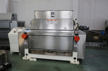 Steam corn flakes making machine