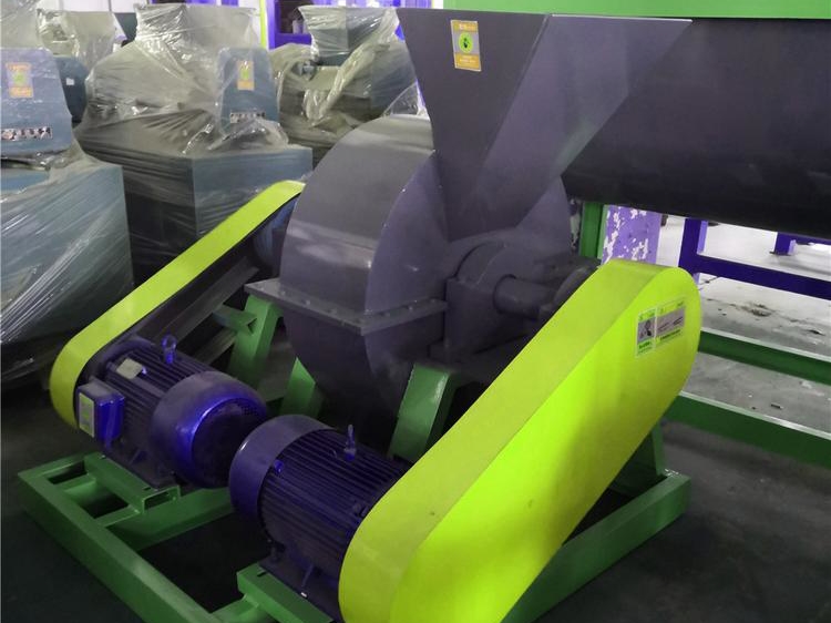 Полностью автоматическая клетевая дробилка